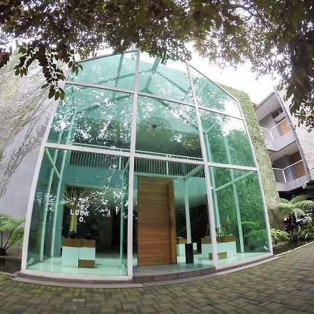 2510 Urbanliving Jakarta Bagian luar foto