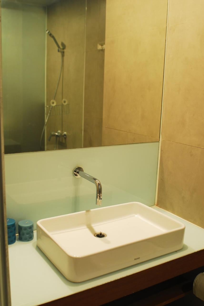 2510 Urbanliving Jakarta Bagian luar foto