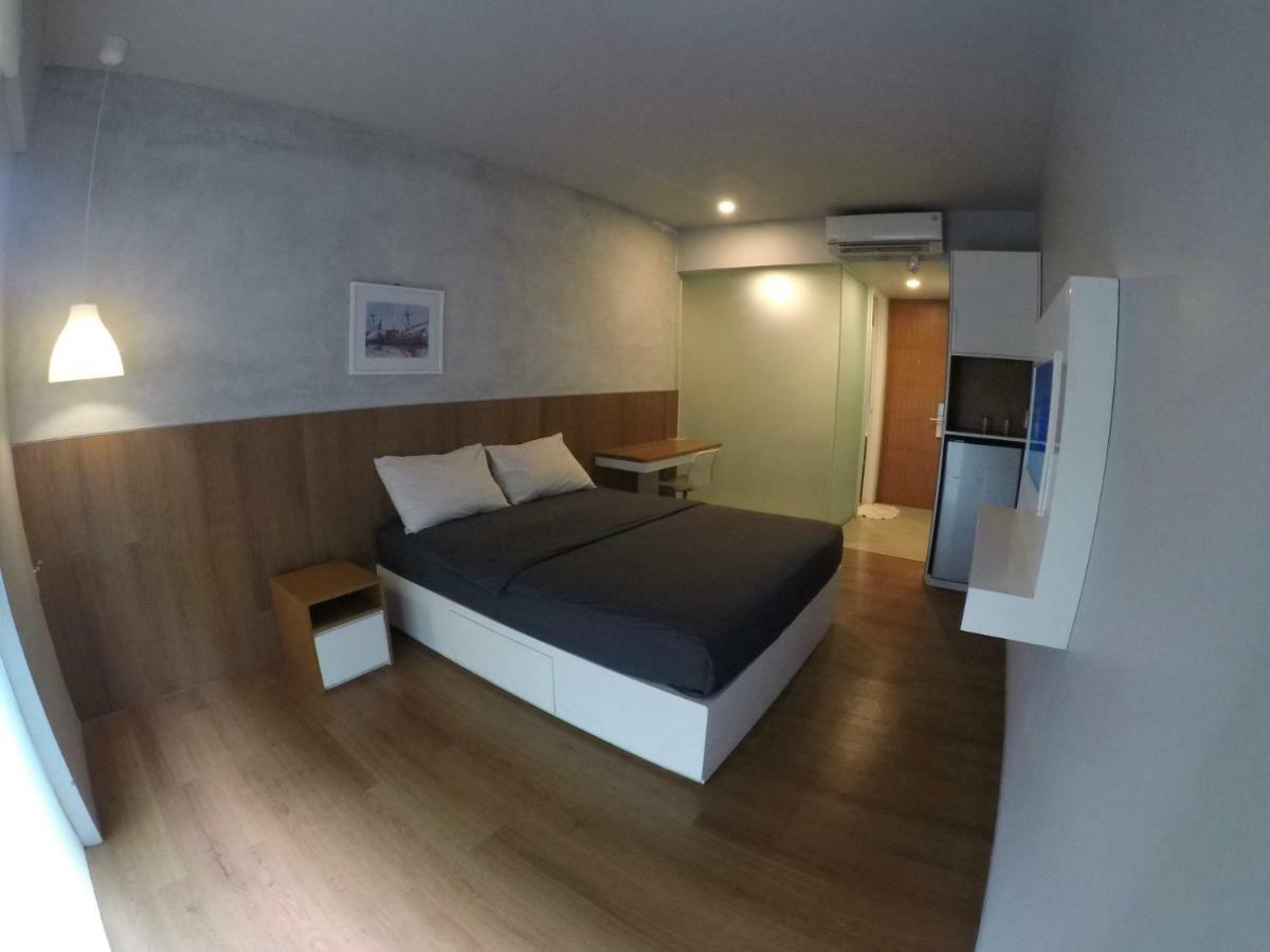 2510 Urbanliving Jakarta Bagian luar foto